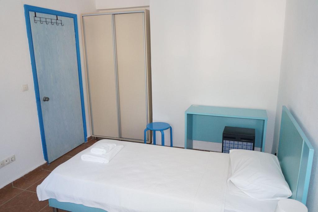 Esmana Hotel Бітез Номер фото